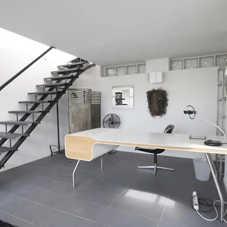 Maison D'architecte De 6 Niveaux A וילה *