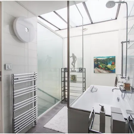 Maison D'architecte De 6 Niveaux A Villa Paris