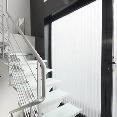 Maison D'architecte De 6 Niveaux A וילה *